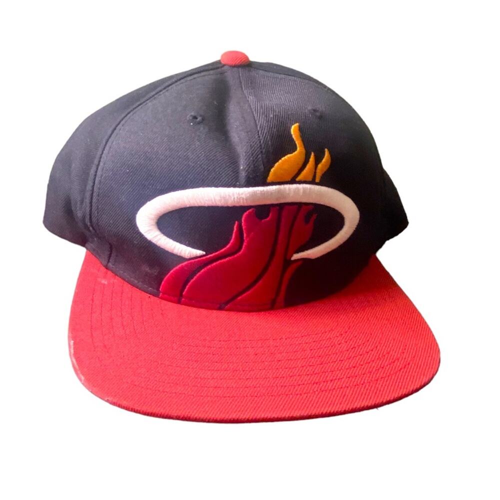Mitchell & Ness Miami Heat NBA Snapback Hat